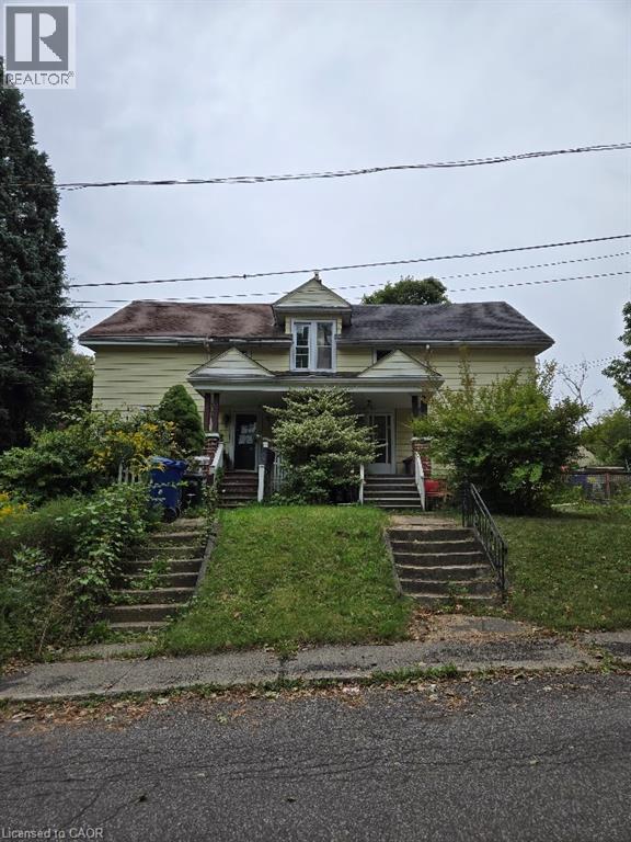 Photo 1 of 15 — 4340 ELGIN Street, Niagara Falls, ON L2E2X8