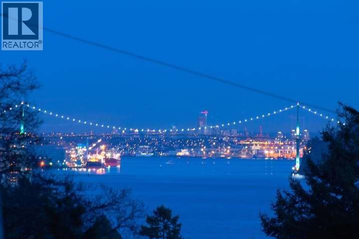 457 HILLCREST STREET