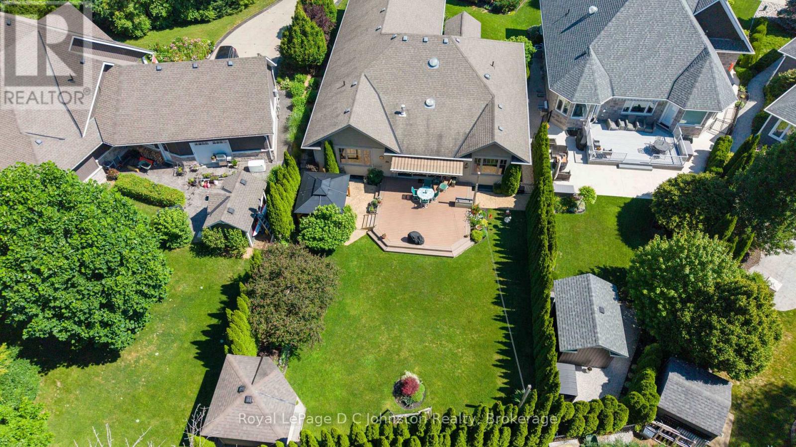 569 CREEKWOOD DRIVE