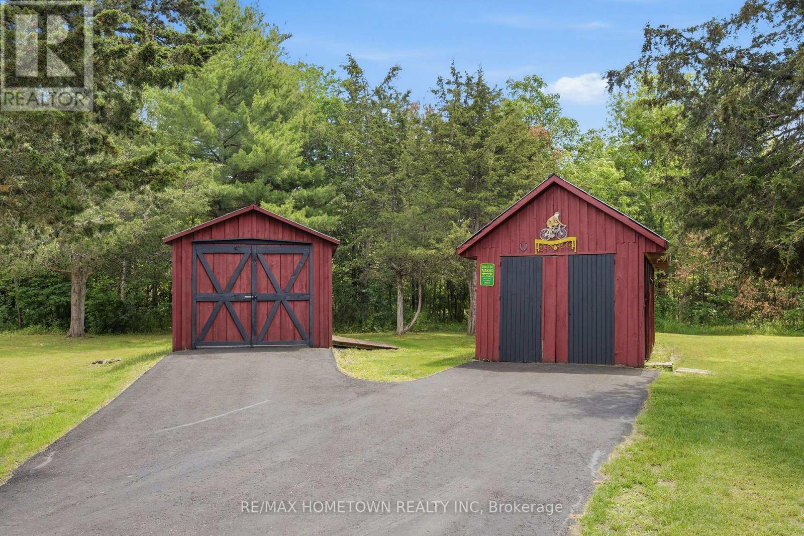 920 WARREN LANE