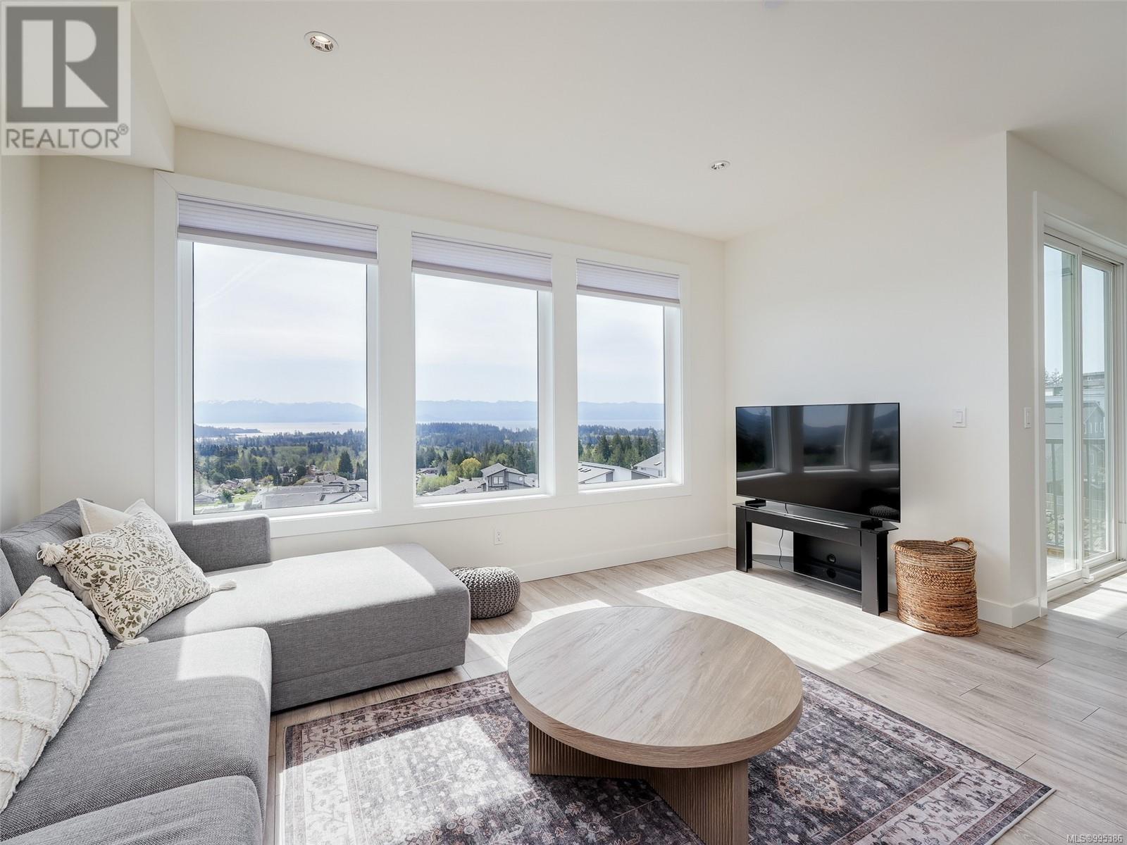 2309 Hudson Terr