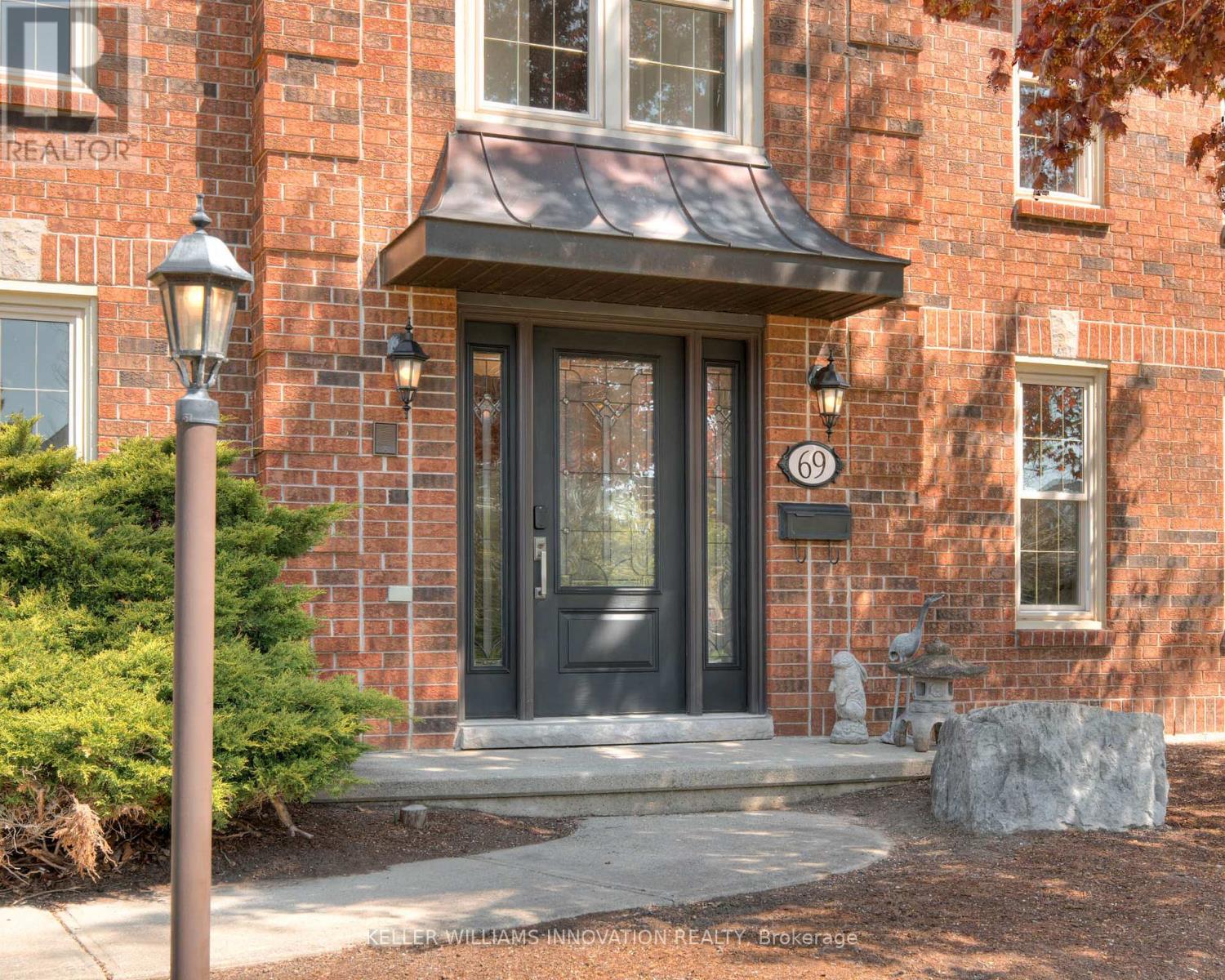 69 MANITOULIN CRESCENT