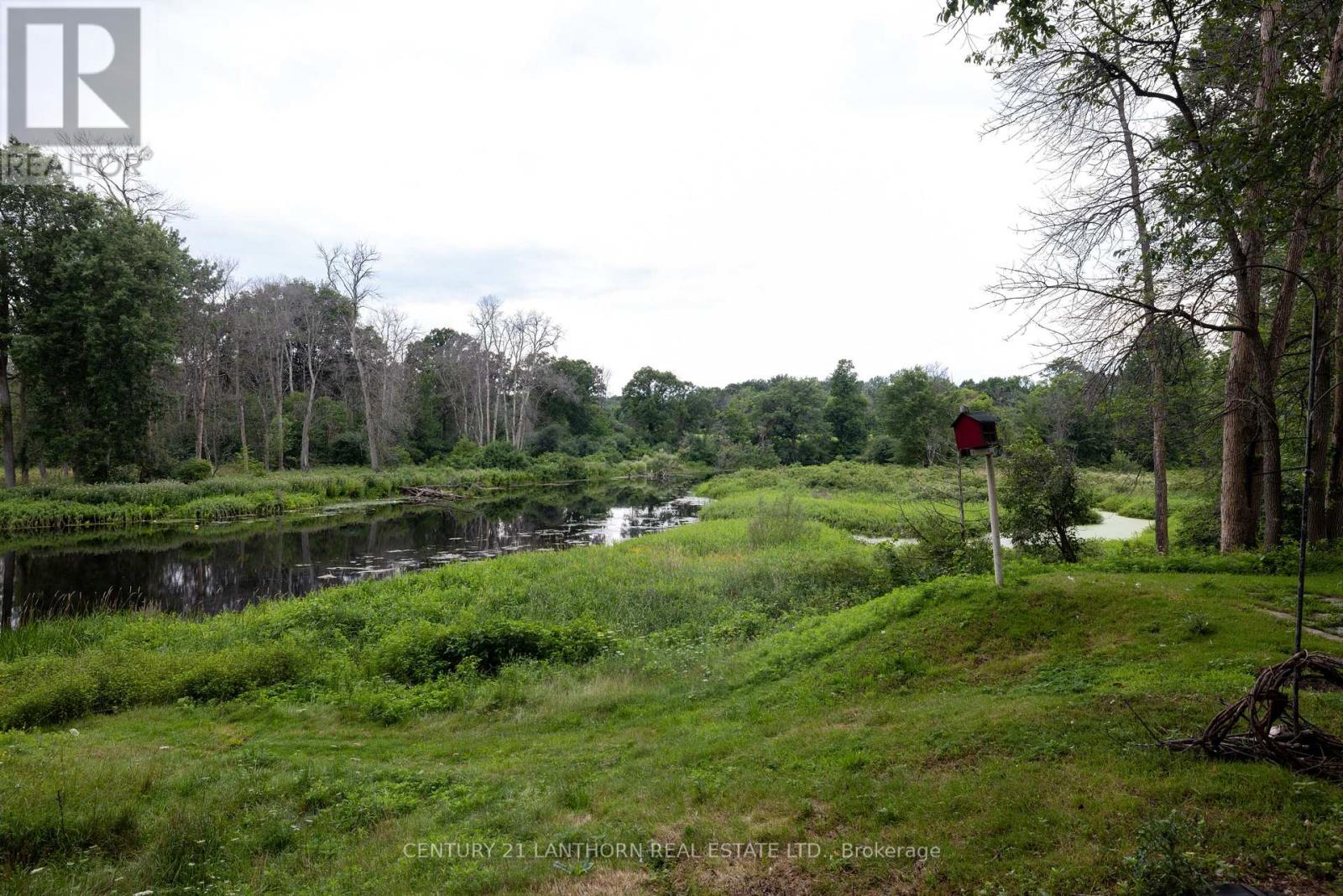 1798 COUNTY RD 1 E