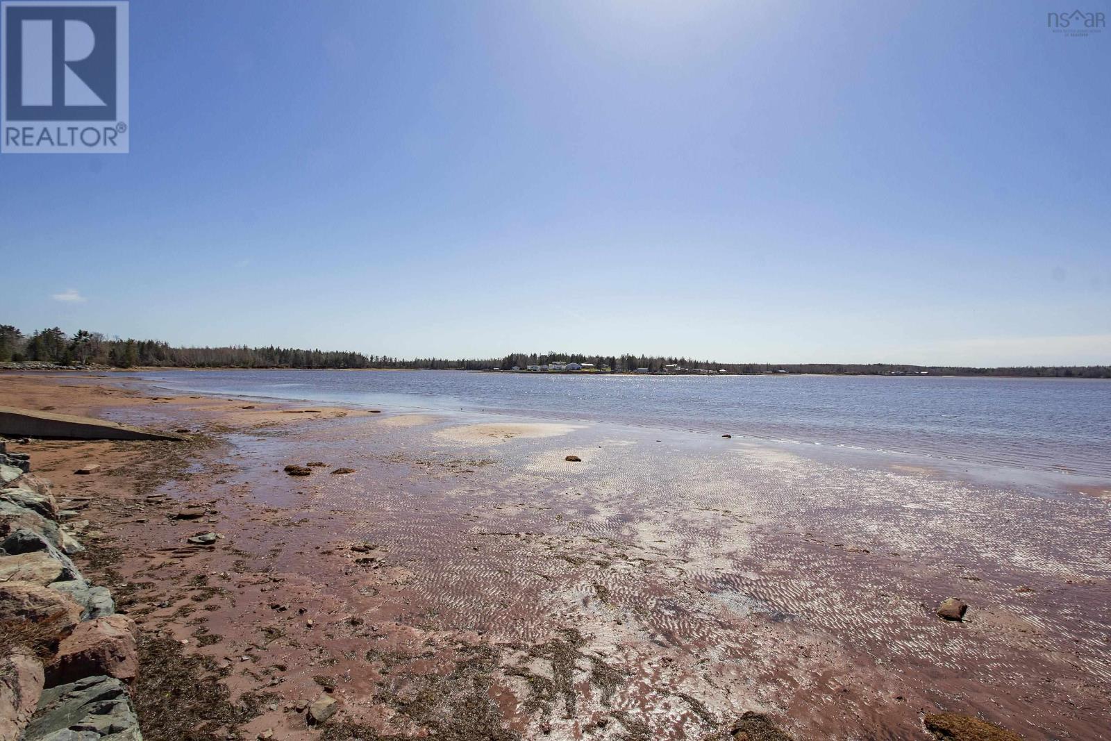 53 Jackson Point Road