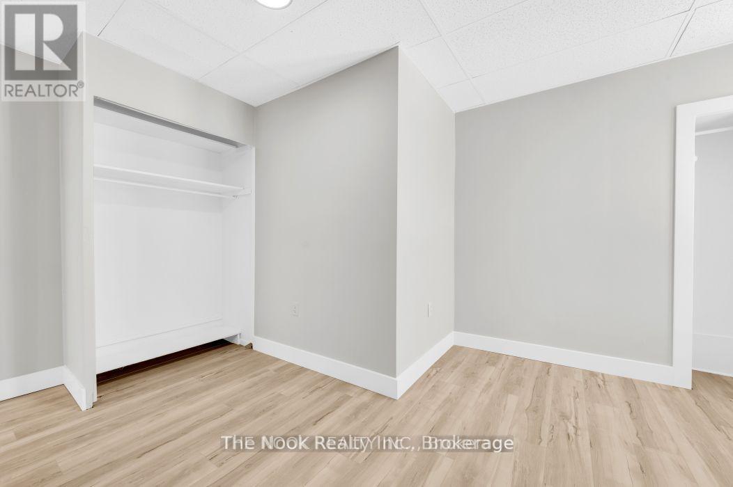 243 BRIDGE STREET E