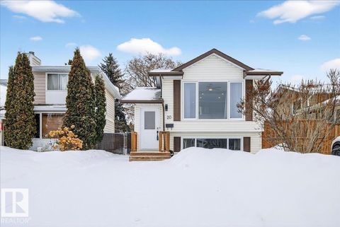 20 WESTGLEN CR Spruce Grove AB T7X1W4