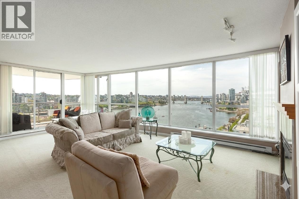 1305 120 MILROSS AVENUE