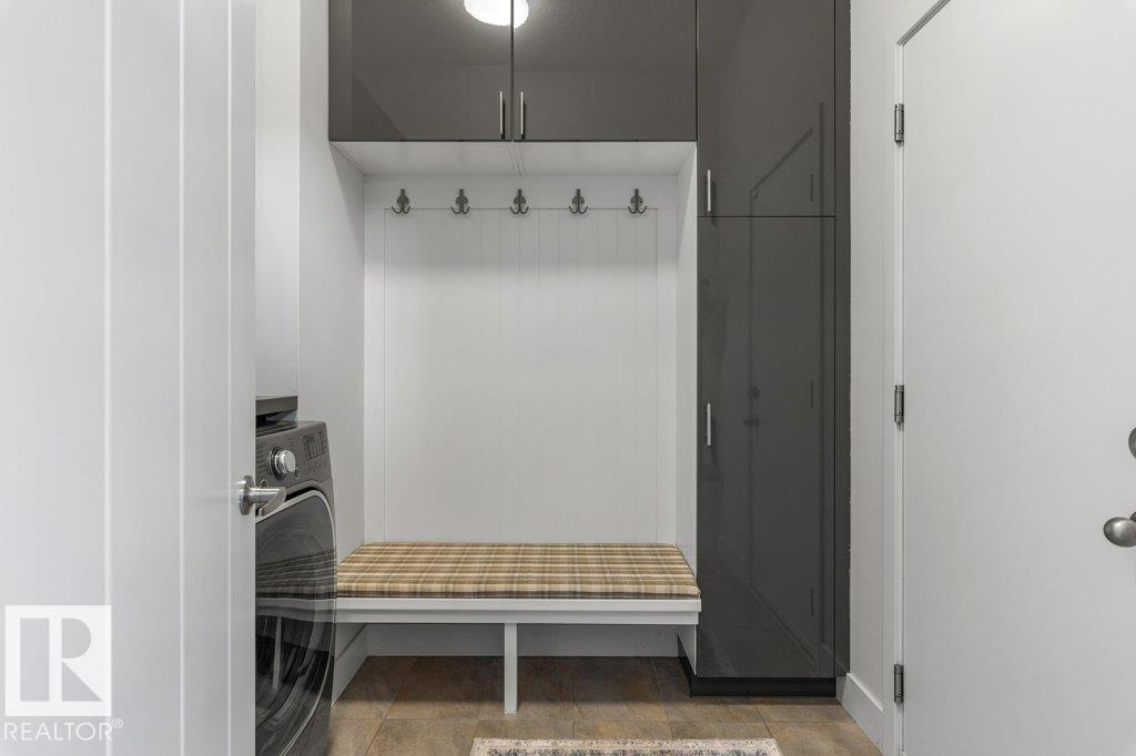 2107 REDTAIL CM NW