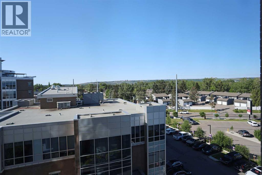 609, 16 Varsity Estates Circle NW