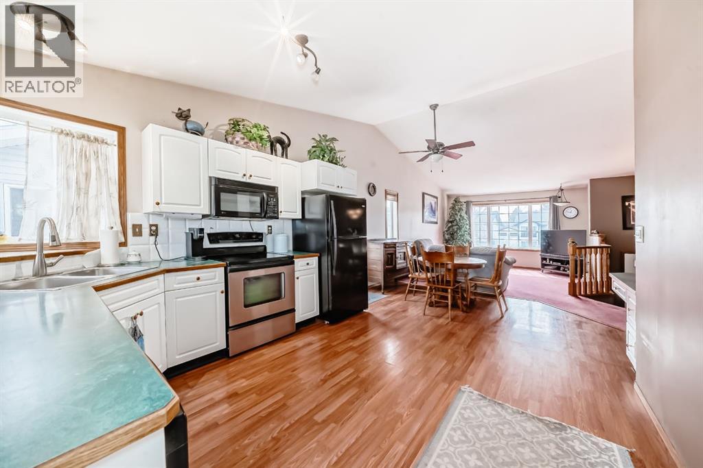 97 Westglen Close