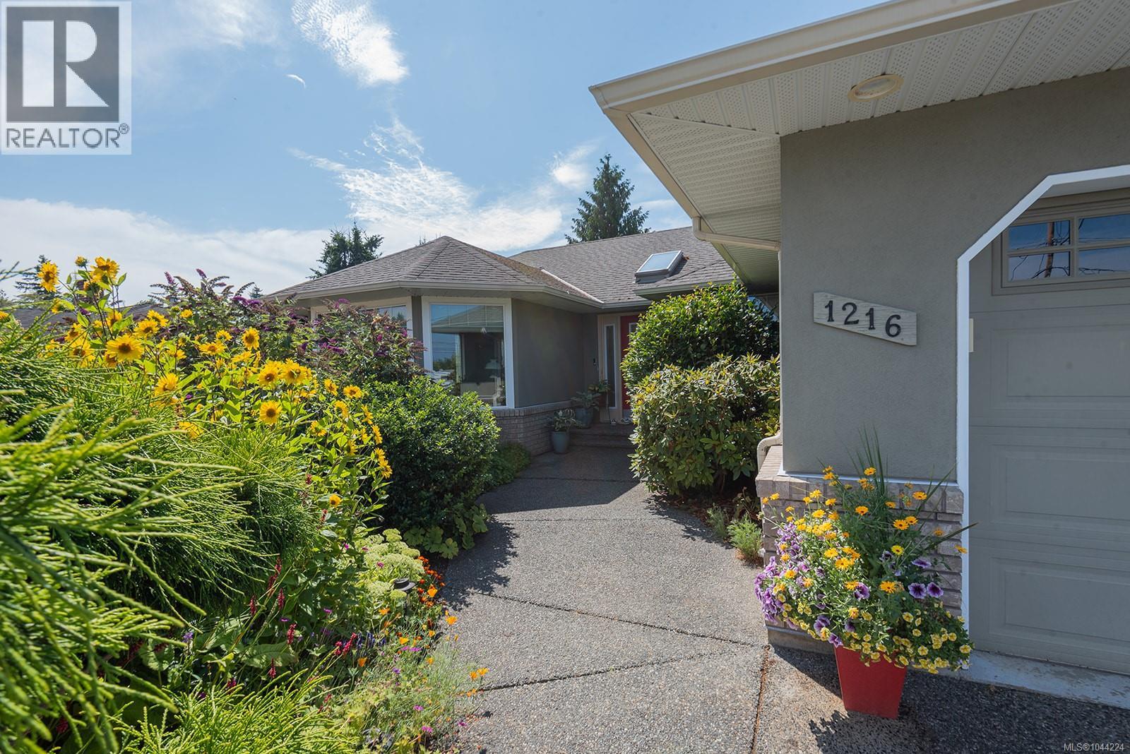 1216 Gilley Cres