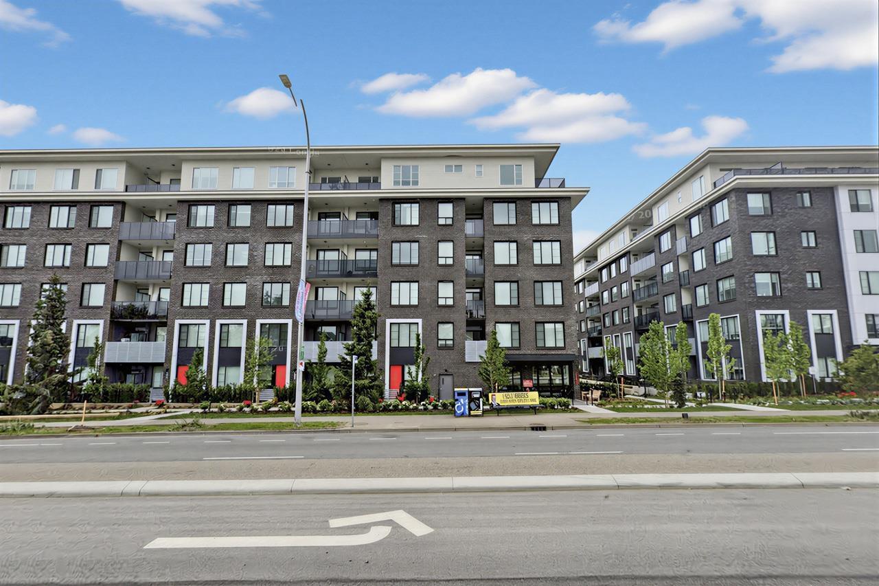 516 15858 FRASER HIGHWAY