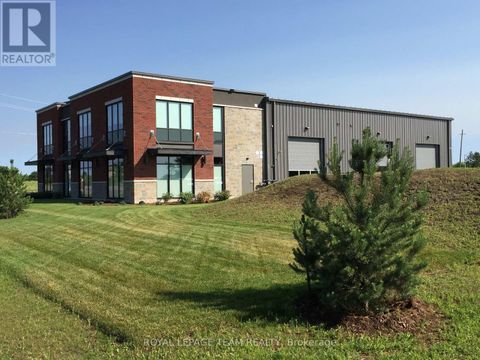 2924 CARP ROAD Ottawa ON K0A1L0