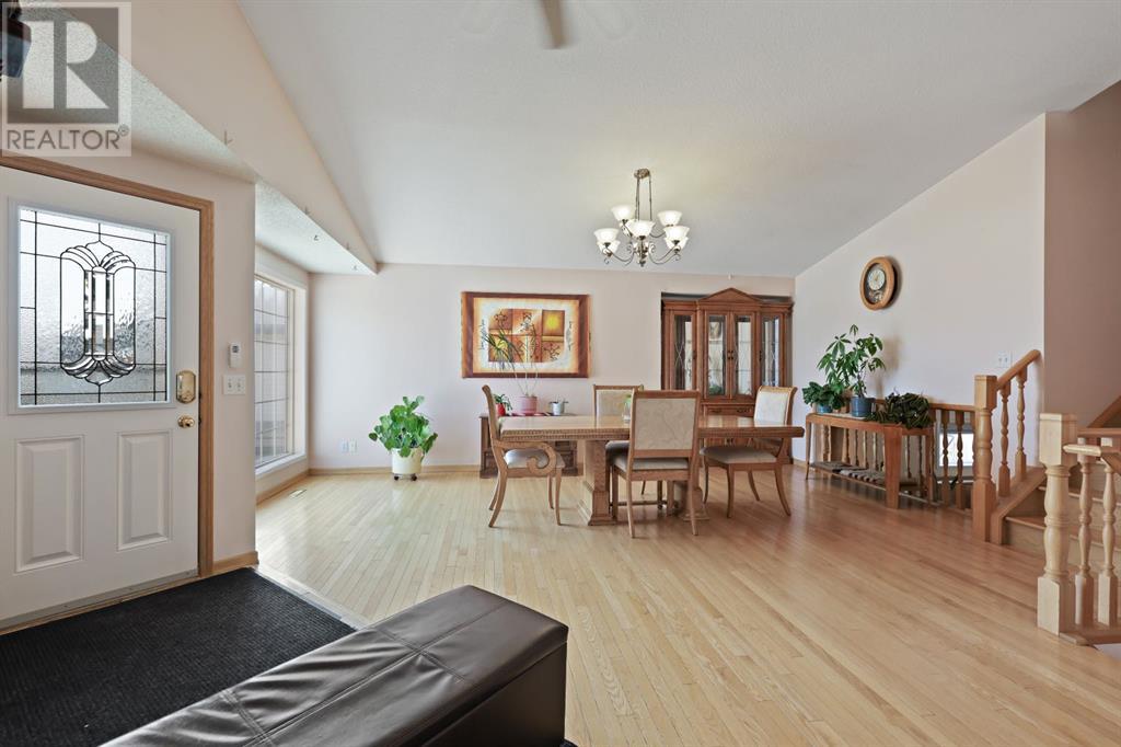 248 Applewood Drive SE