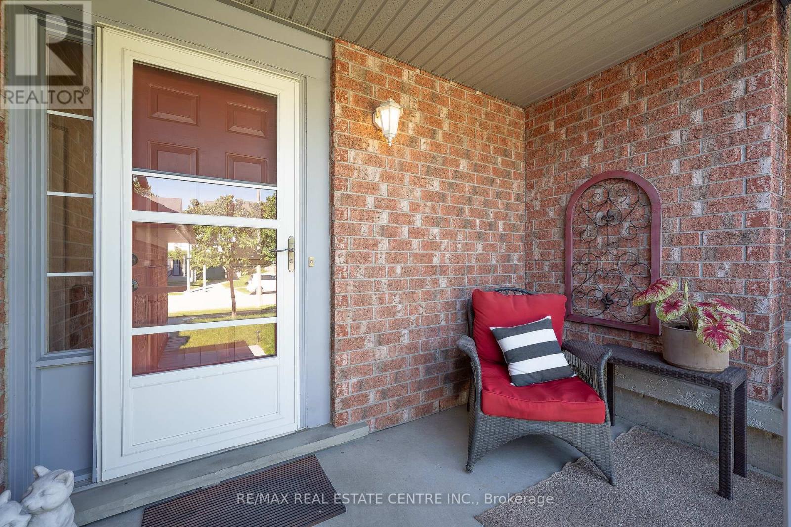 49 ELMA PLACE