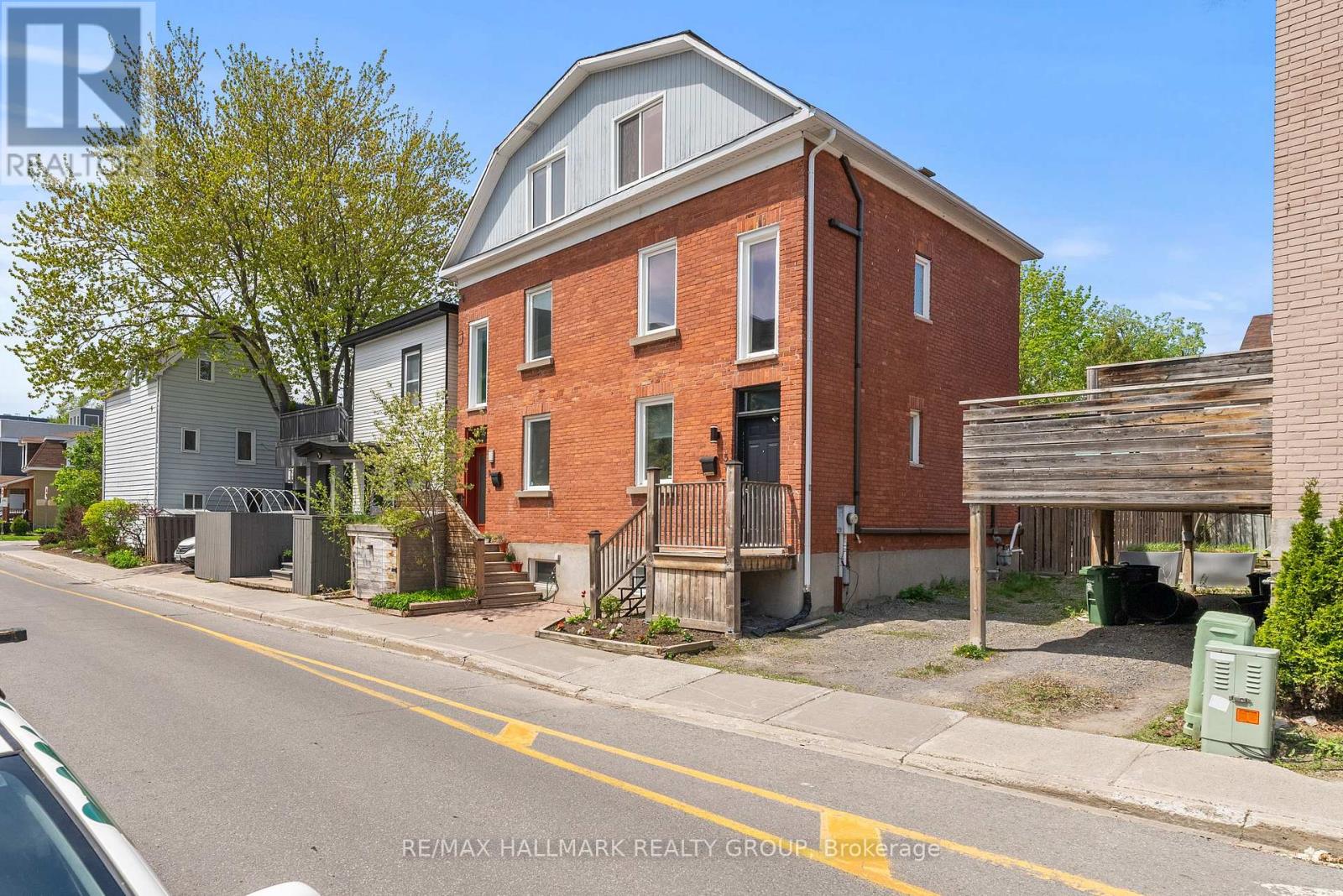 5 HOLMWOOD AVENUE