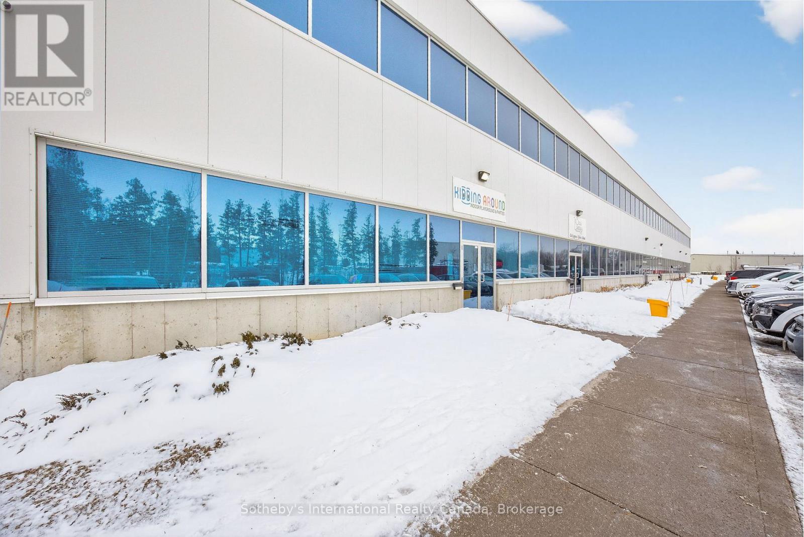 1 - 95 SANDFORD FLEMING DRIVE