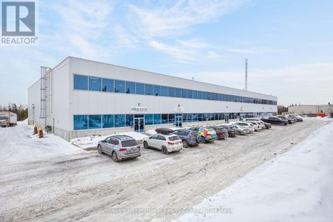 1 - 95 SANDFORD FLEMING DRIVE Collingwood ON L9Y5A6