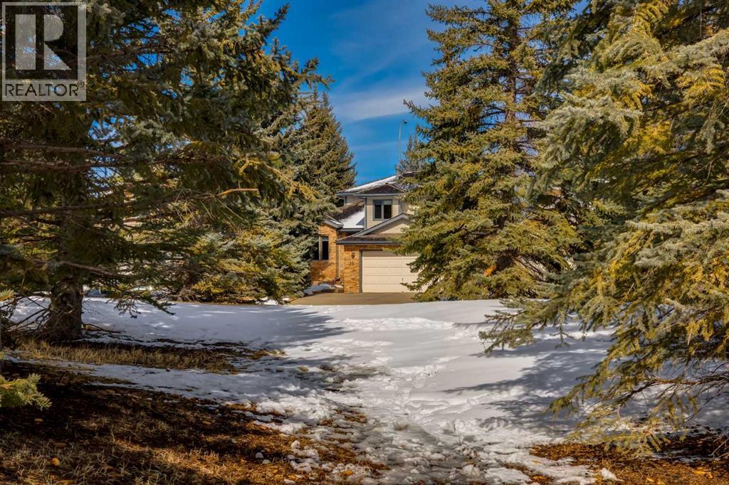 55 Oakmount Court SW