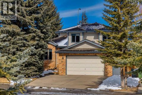 55 Oakmount Court SW Calgary AB T2V5B9