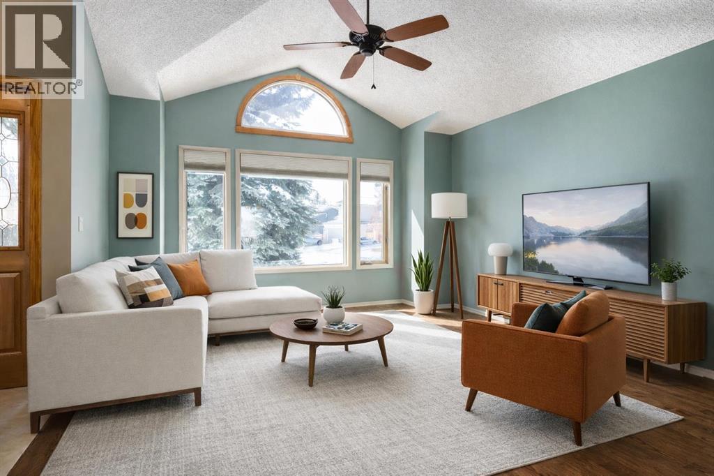 55 Oakmount Court SW