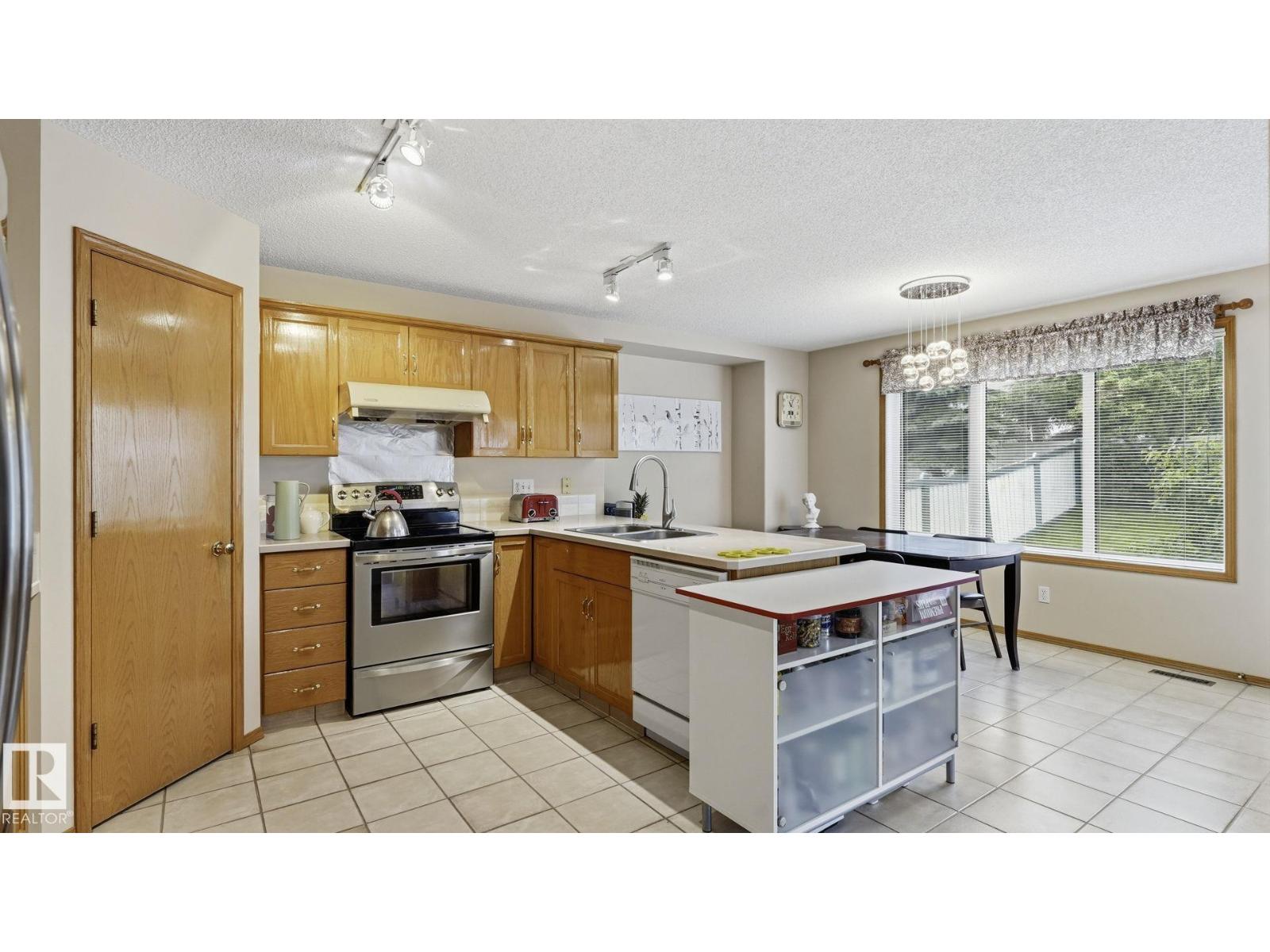 125 DECHENE RD NW