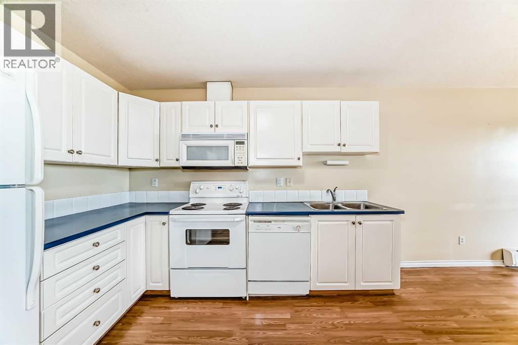 424, 260 Shawville Way SE