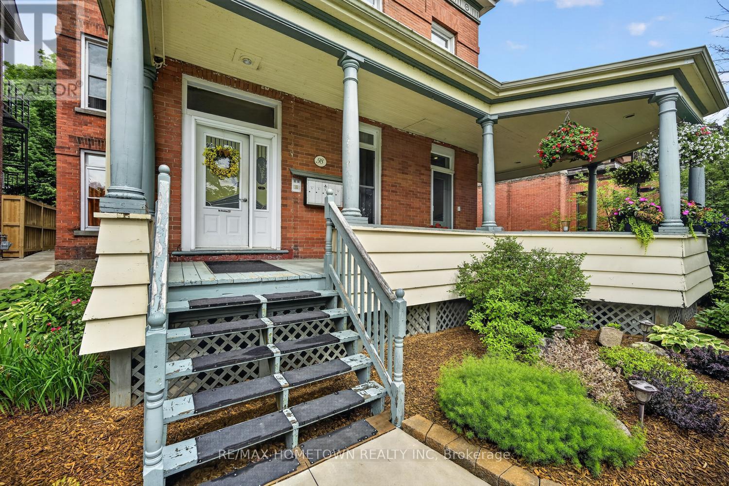 98 PINE STREET