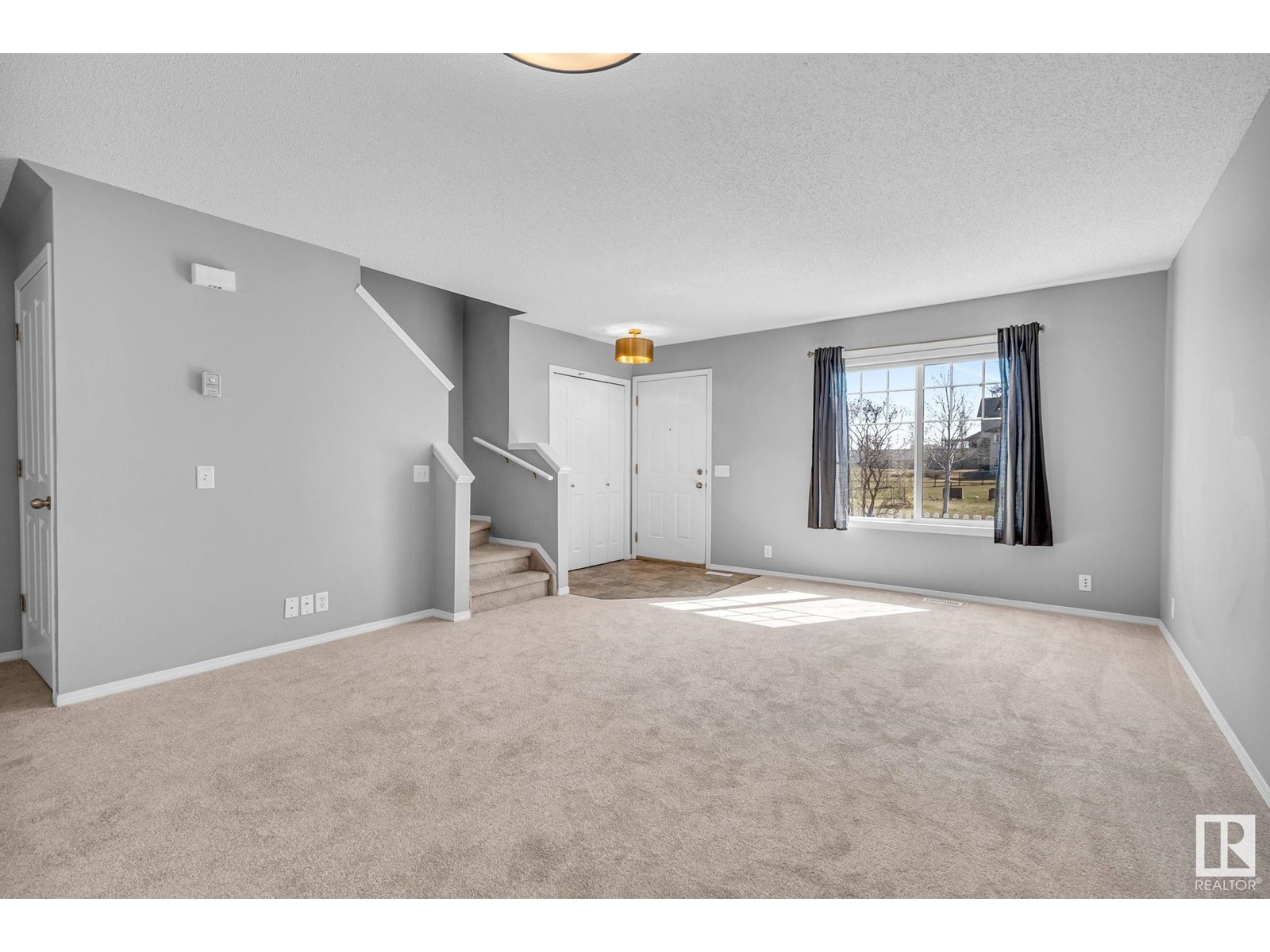 #54 3075 TRELLE CR NW