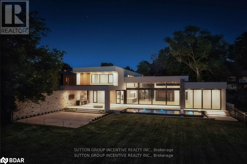 36 WHITE OAKS ROAD