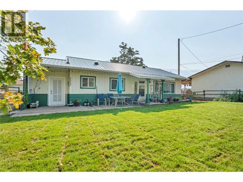 2527 UPPER BENCH Road Keremeos BC V0X1N4