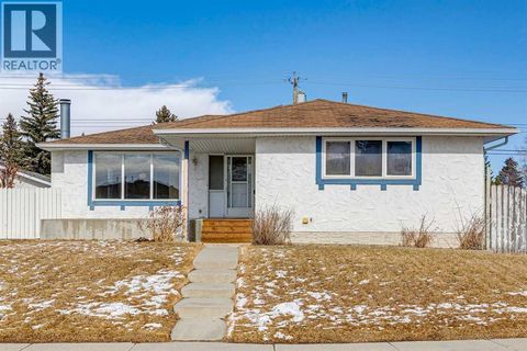6820 4 Avenue SE Calgary AB T2A3H7
