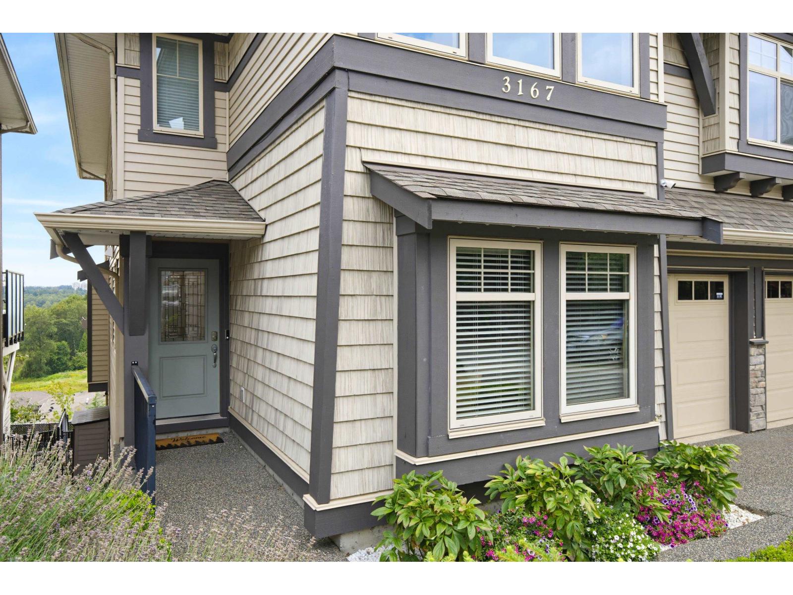 3167 LUKIV TERRACE