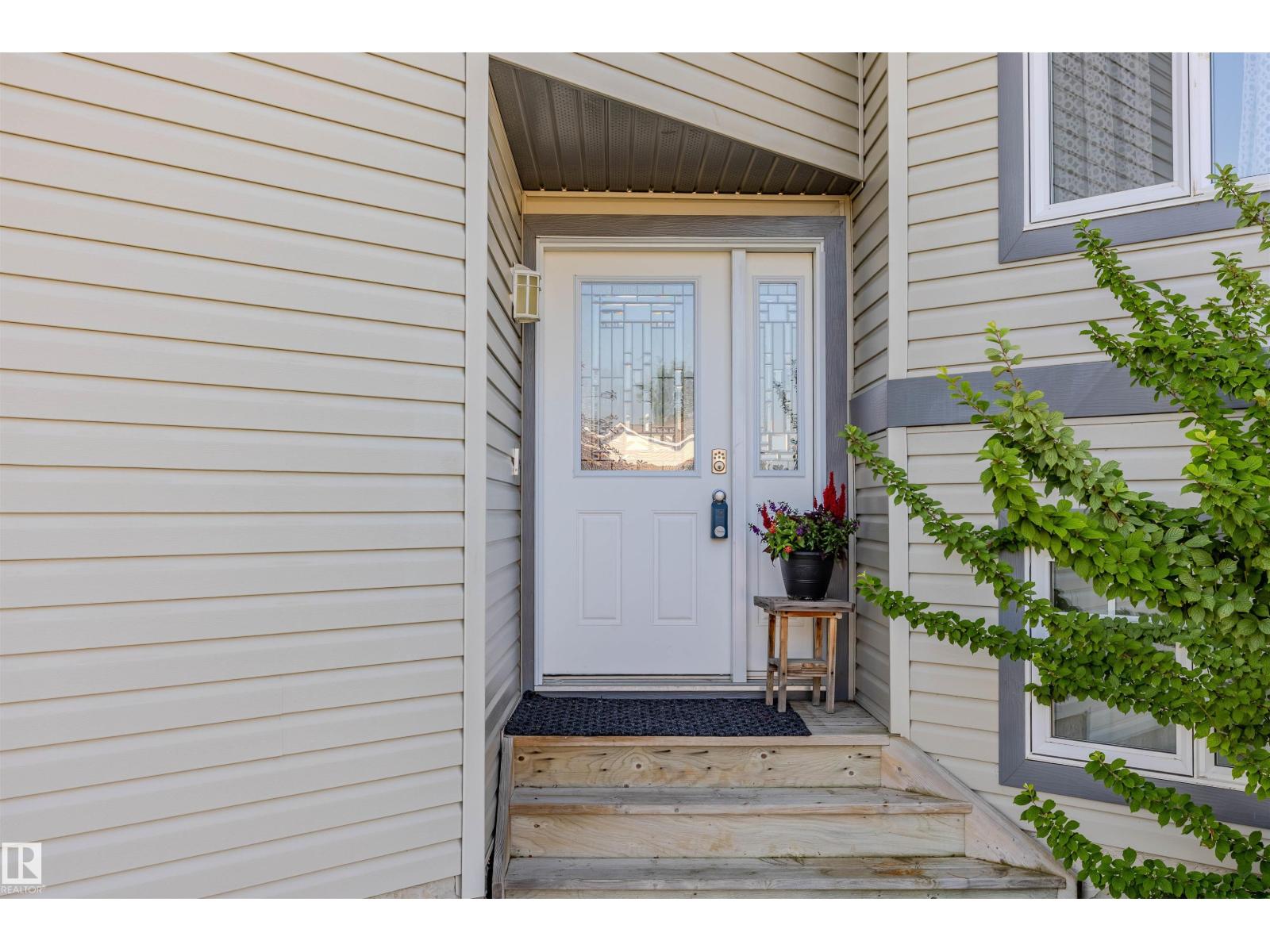 501 GRANDIN DR