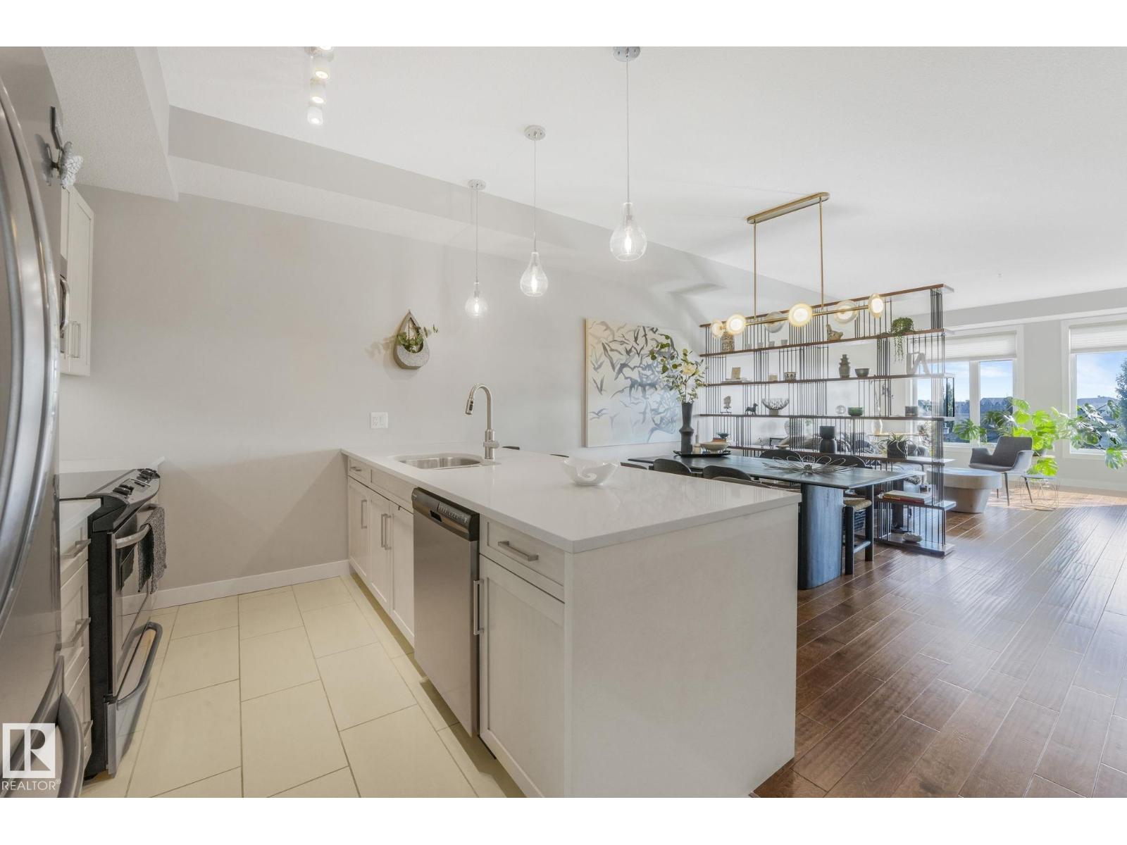 #409 625 LEGER WY NW NW