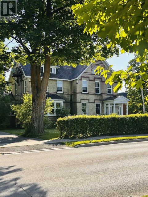 38 DRUMMOND STREET W Perth ON K7H2J8