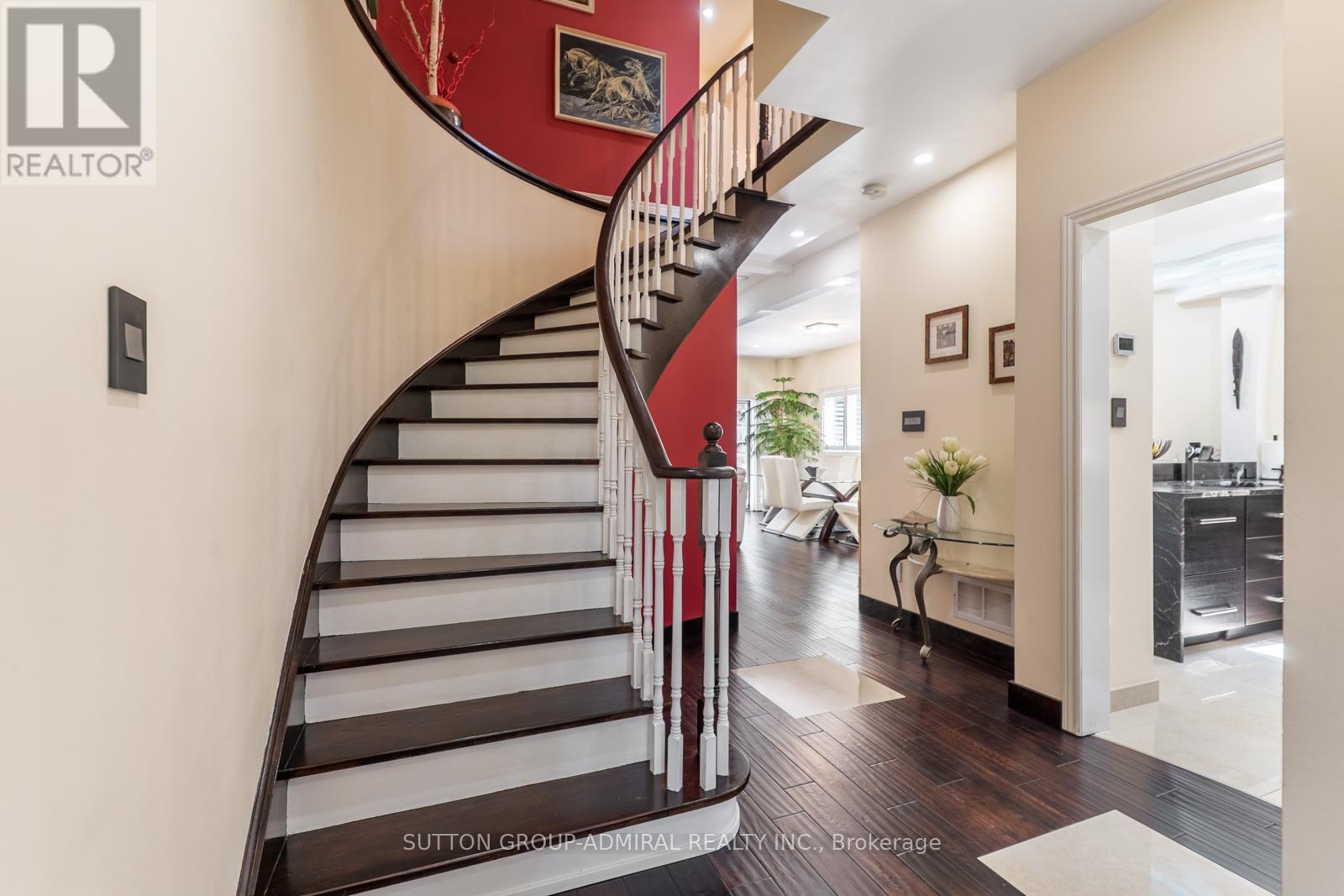 626 COLLEGE MANOR DRIVE