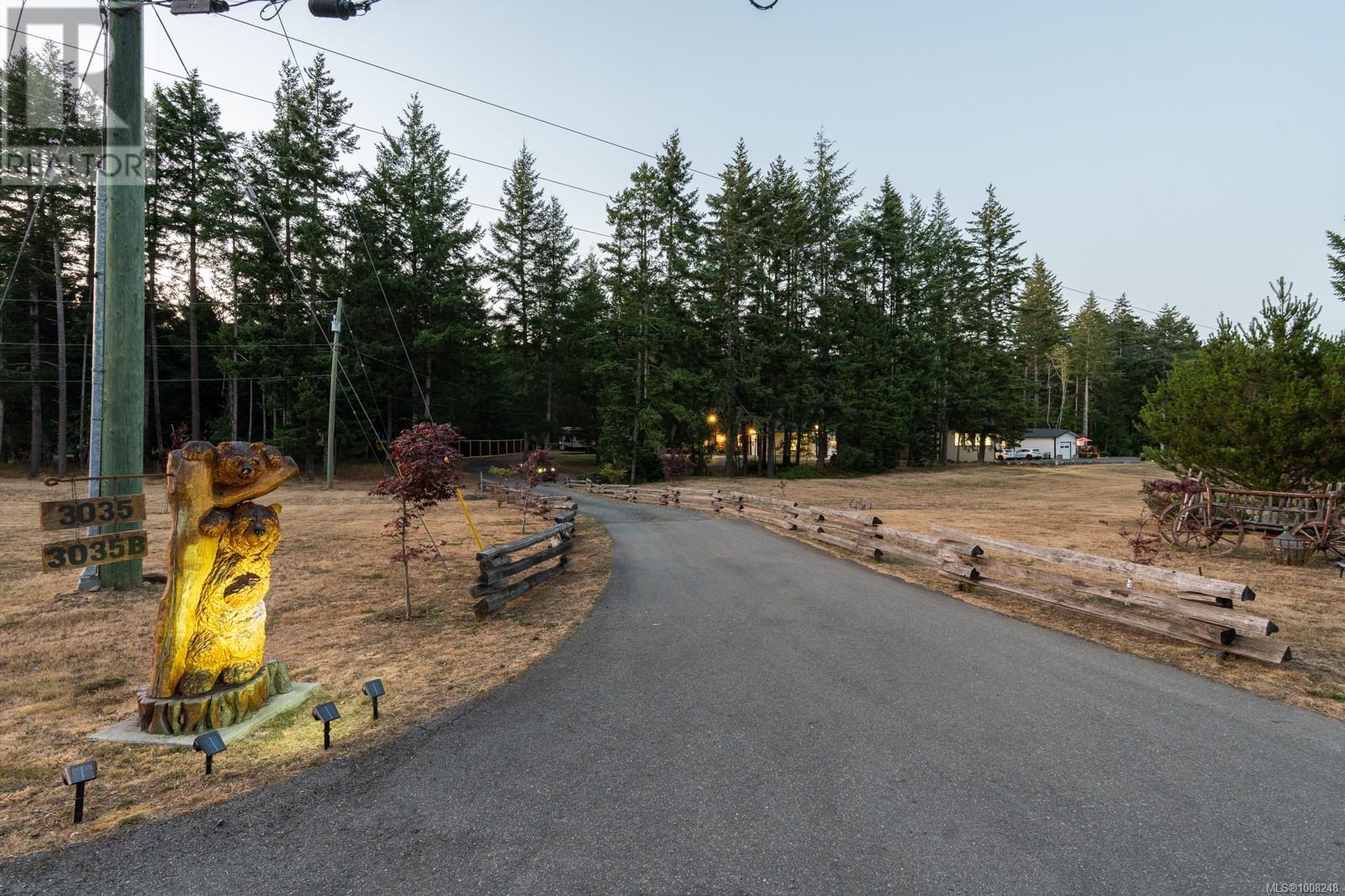 3035 Sarah Dr