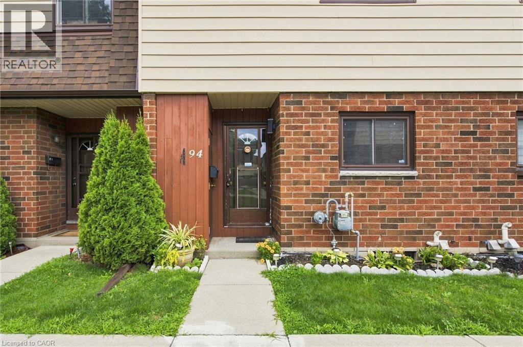20 GLENVALE Drive Unit# 94
