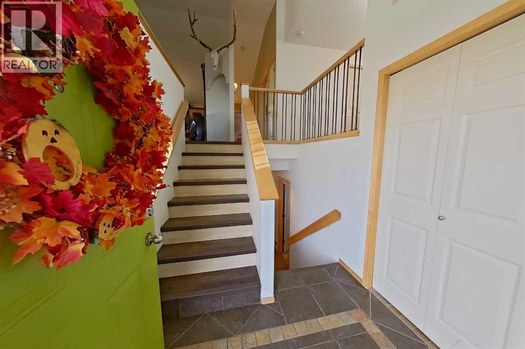 145 Blackfoot Circle W