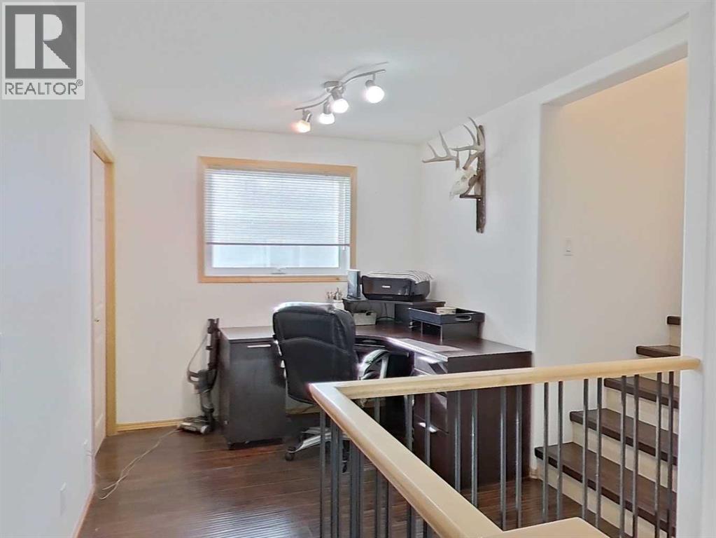 145 Blackfoot Circle W