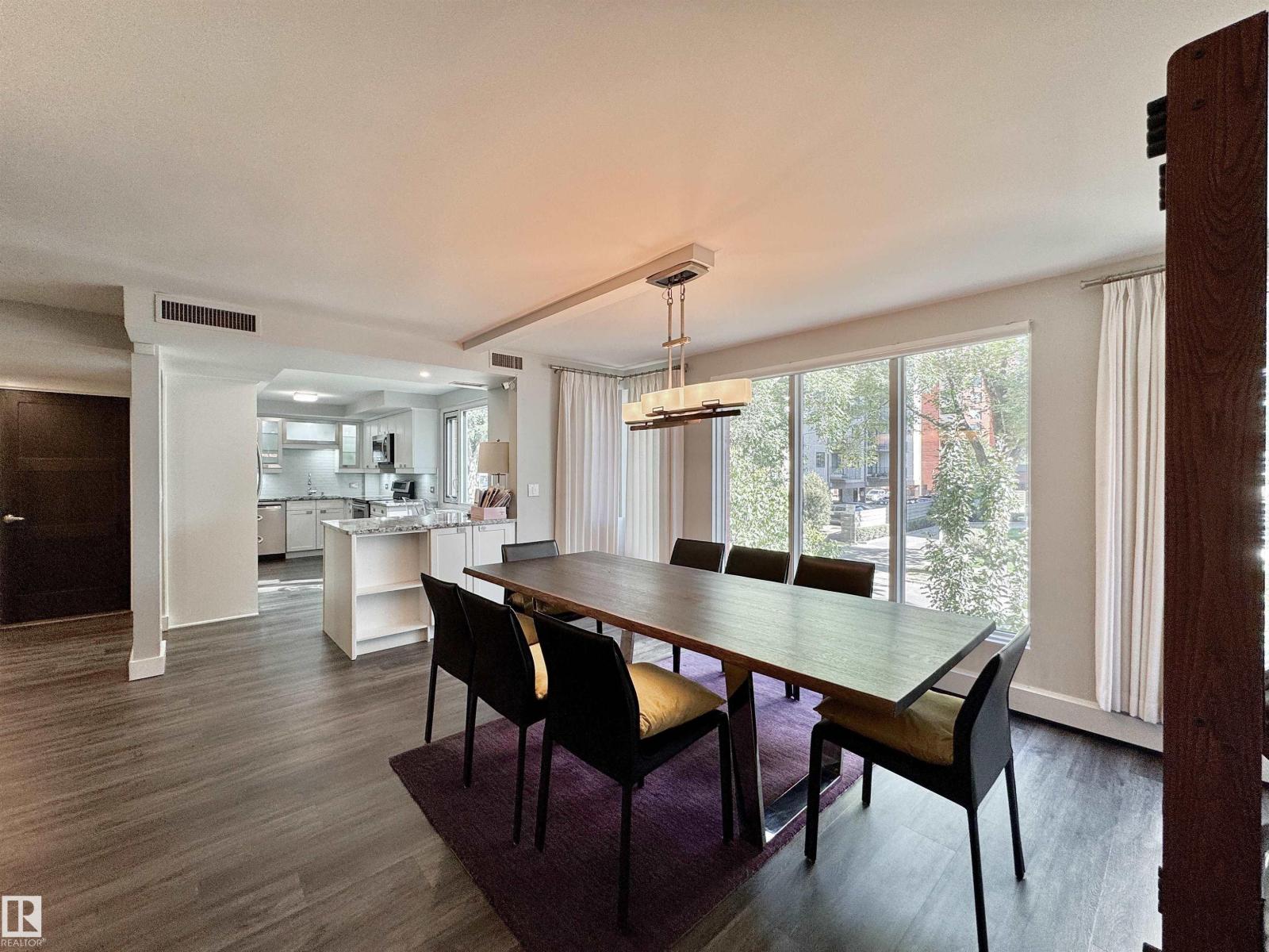 #201 10010 119 ST NW NW