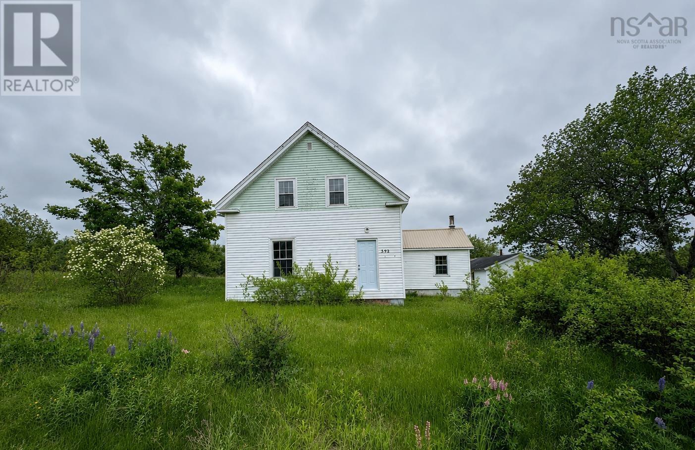 Photo 1 of 16 — 592 Highway 215, East Walton, NS B0N2R0