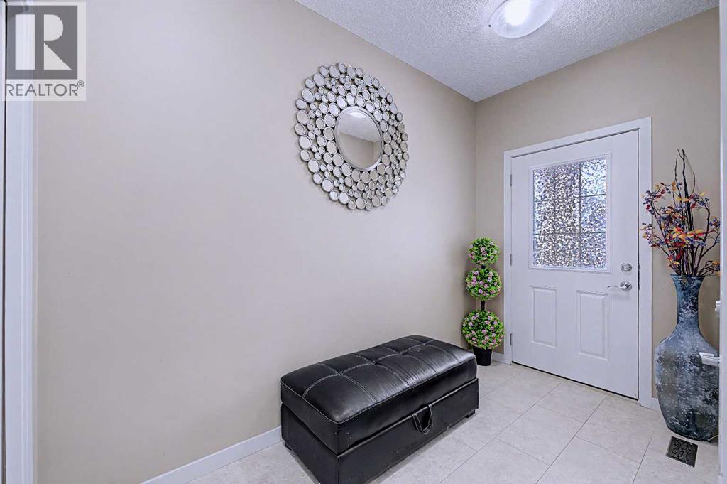 80 Chaparral Valley Crescent SE