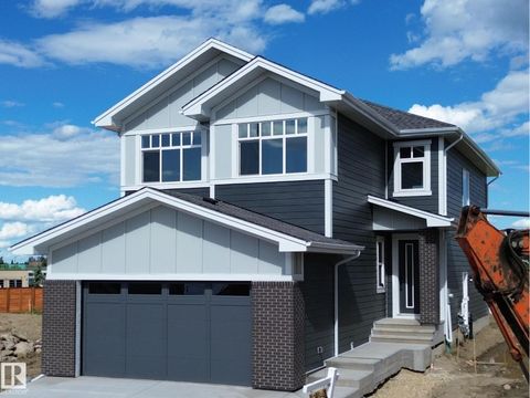 17 BIRKSHIRE CR Sherwood Park AB T8B0C6