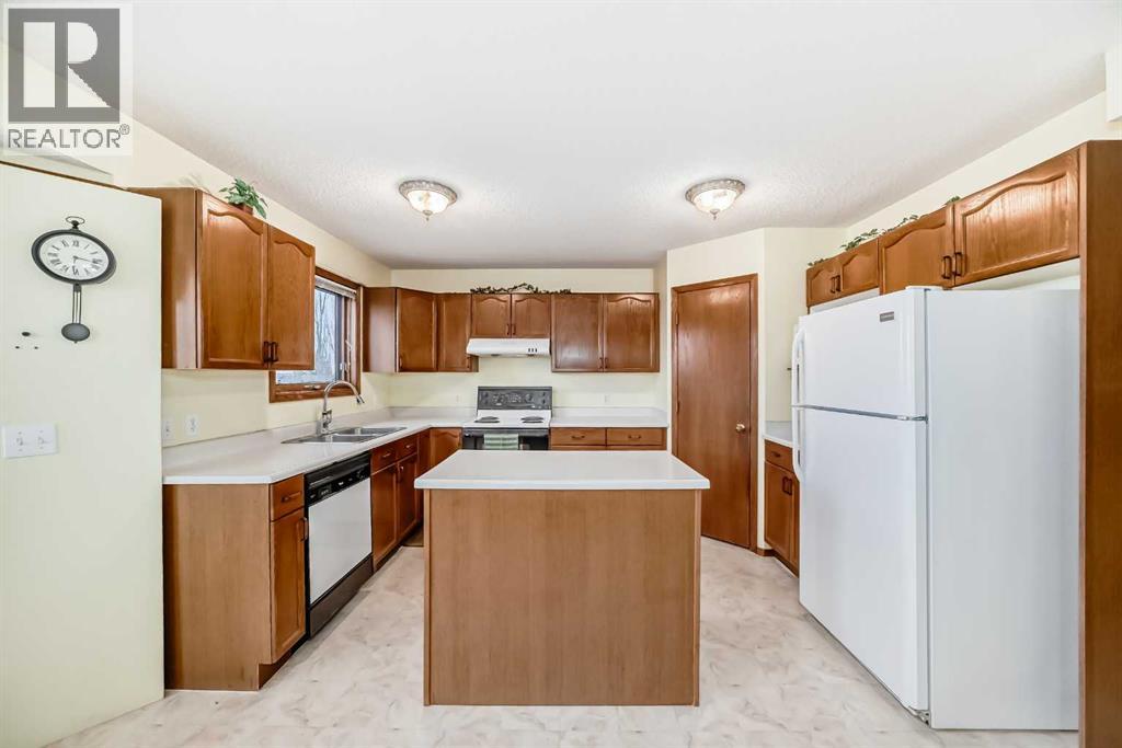 40 Harvest Glen Mews NE