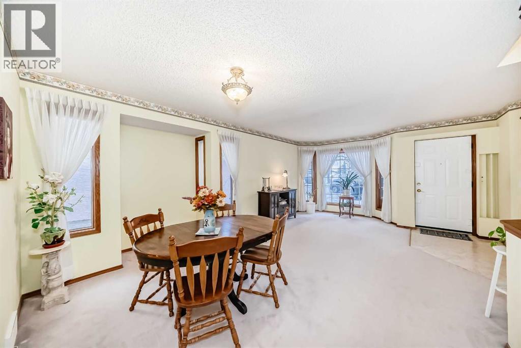 40 Harvest Glen Mews NE