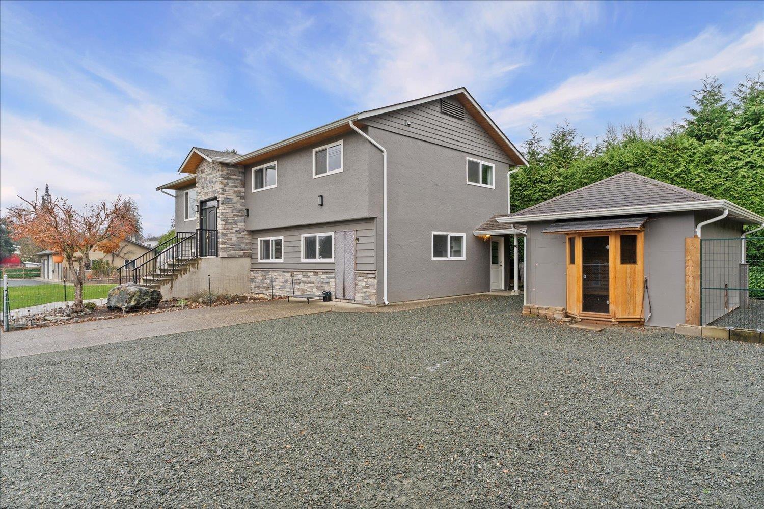 52464 YALE ROAD|East Chilliwack