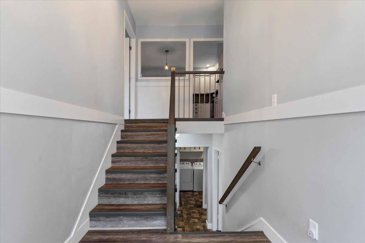 52464 YALE ROAD|East Chilliwack