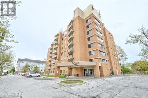 5064 WYANDOTTE STREET East Unit# 605 Windsor ON N8Y4Z7